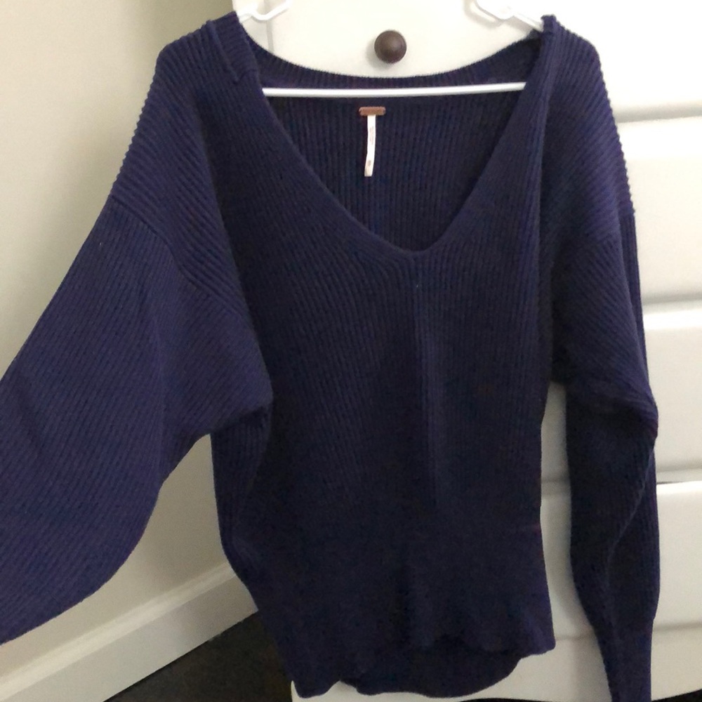 V Neck Free People sweater.  Never worn!